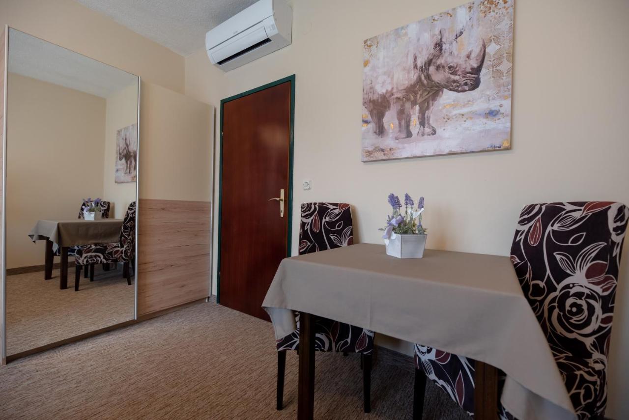 Apartmani Tome Zadar Exterior foto